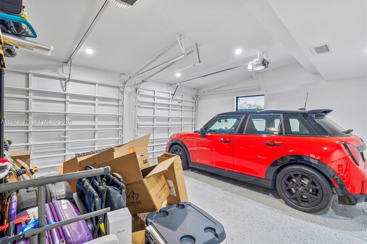 210 NE 107 St, Miami Shores, FL 33161 Photo