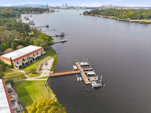 5811 ATLANTIC Boulevard, Unit 229, Jacksonville, FL 32207