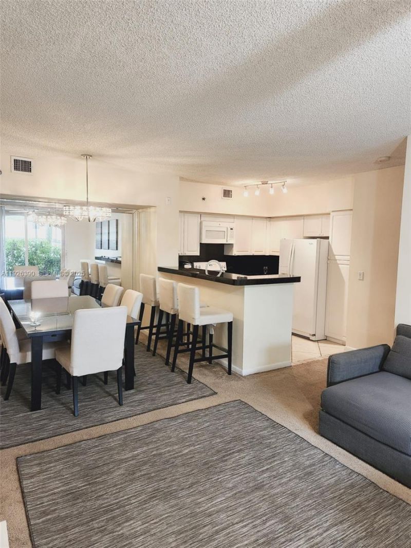 19655 E Country Club Dr, Unit 6107, Aventura, FL 33180 Photo