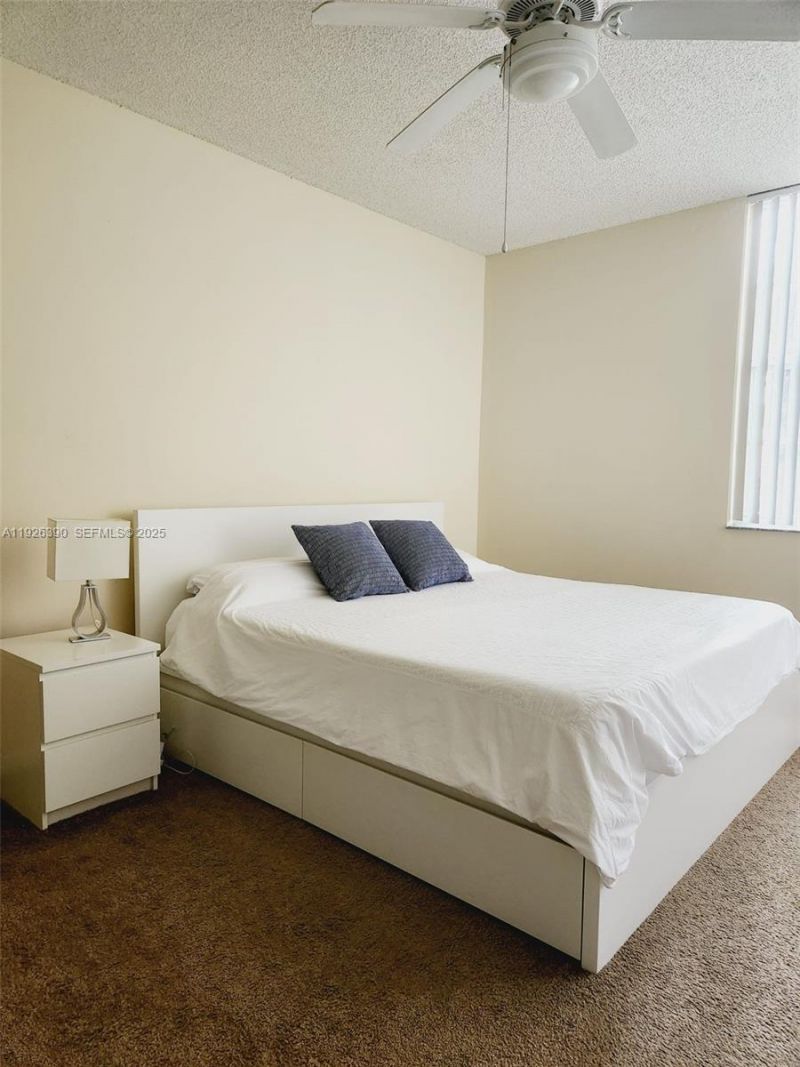 19655 E Country Club Dr, Unit 6107, Aventura, FL 33180 Photo