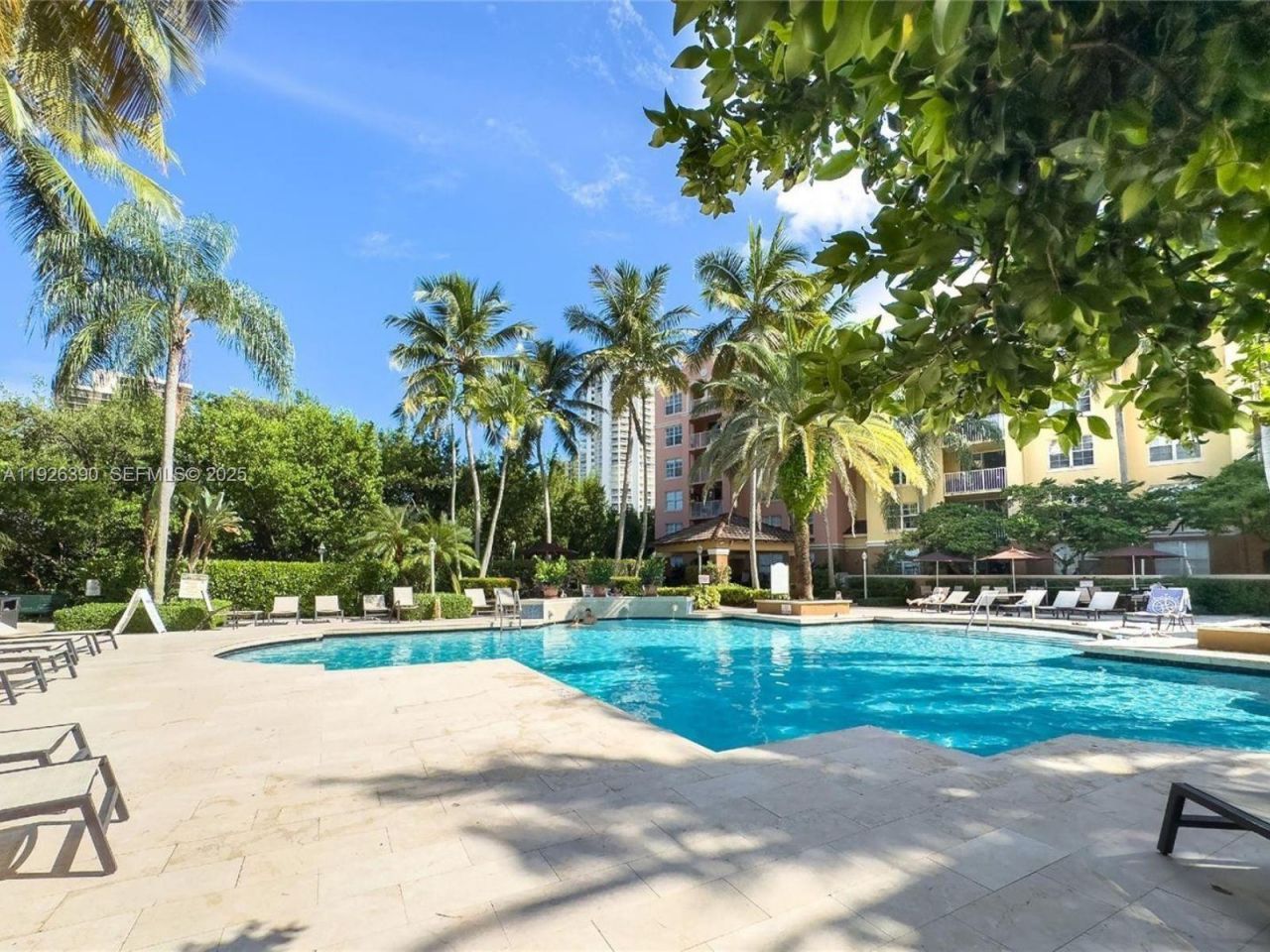 19655 E Country Club Dr, Unit 6107, Aventura, FL 33180 Photo