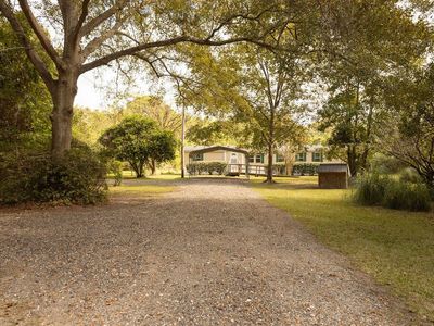 551 Pon Pon Plantation Avenue, Round O, SC 29474