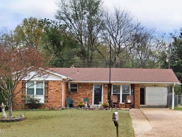 1591 Brookhaven Drive, Southaven, MS 38671
