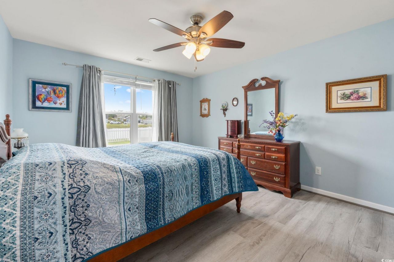 568 Mossbank Loop Photo 21