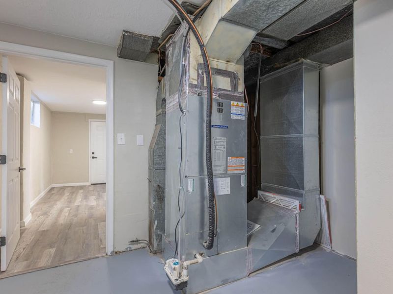 5125 Shiloh Springs Road, Dayton, OH 45426 Photo 35