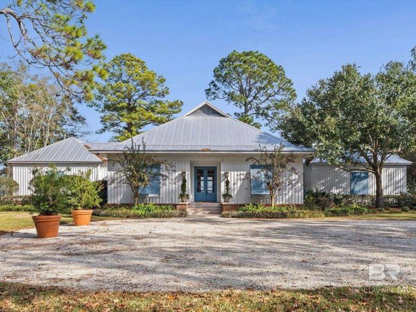 7015 Bay Road, Mobile, AL 36605