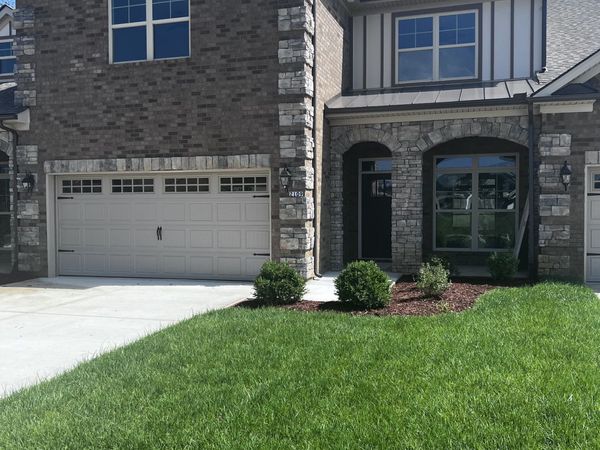 2092 Leamington Ln, Murfreesboro, TN 37130