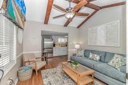 6001 - M13 S Kings Hwy. photo 4