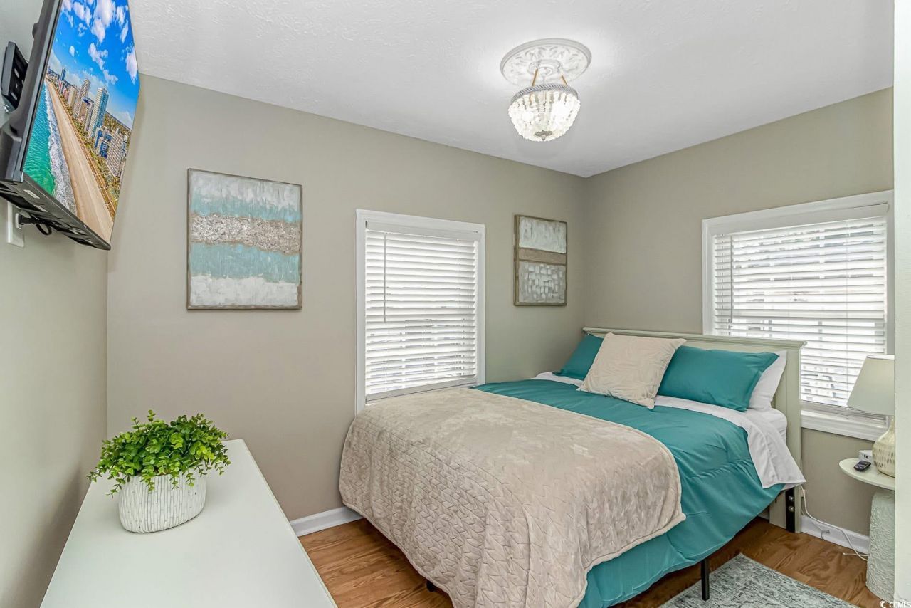 6001 - M13 S Kings Hwy. Photo 6