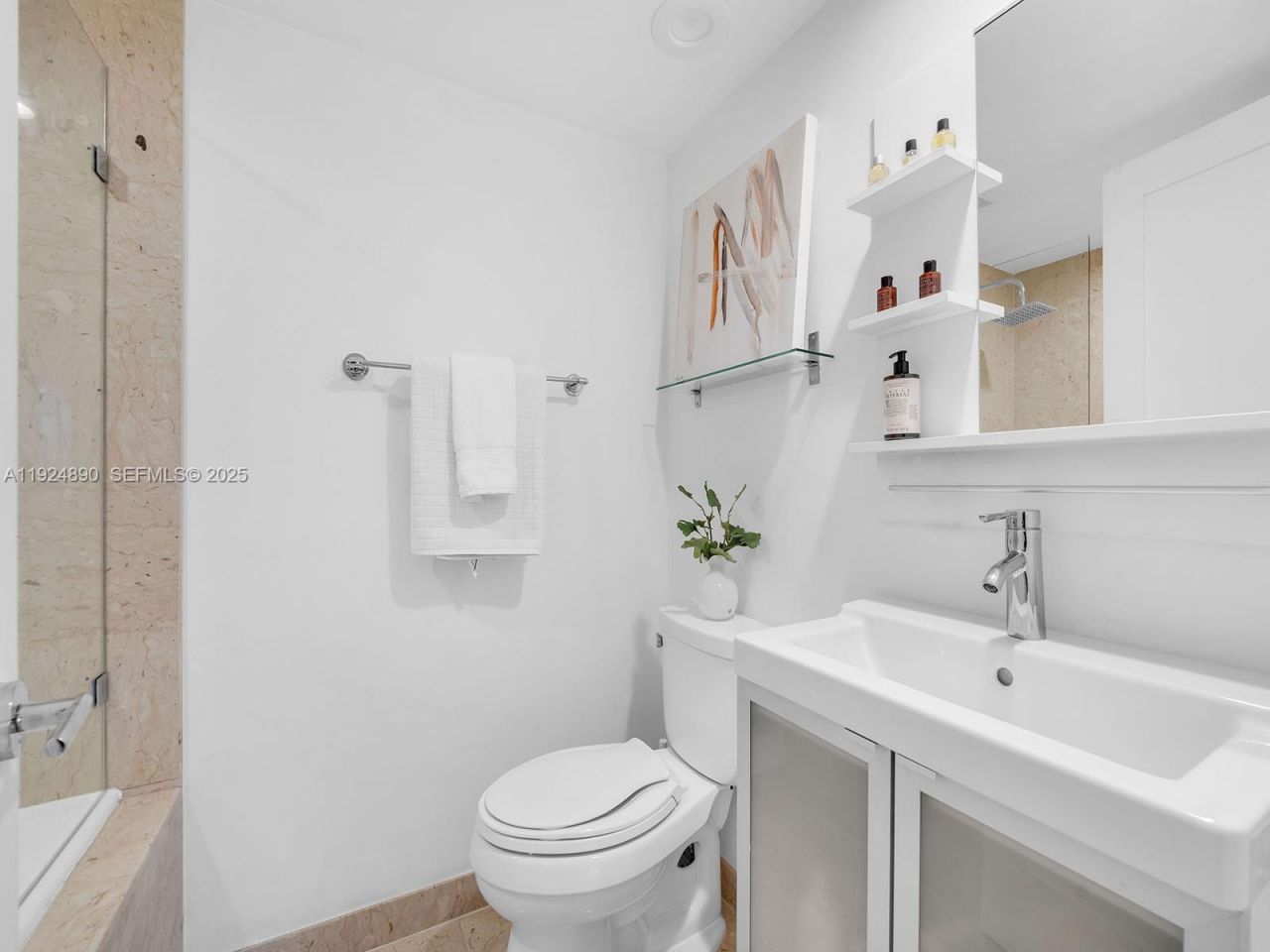 151 SE 15th Rd, Unit 501, Miami, FL 33129 Photo