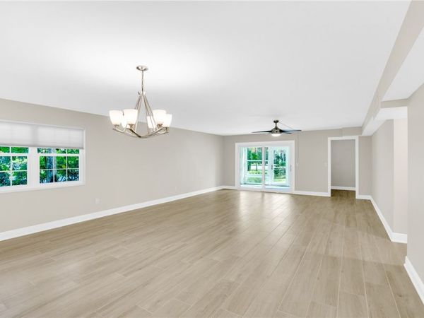 2333 Indian River Boulevard, Unit 108, Vero Beach, FL 32960