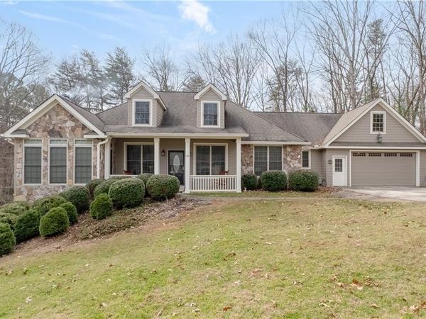 141 Gartrell Street, Ellijay, GA 30540