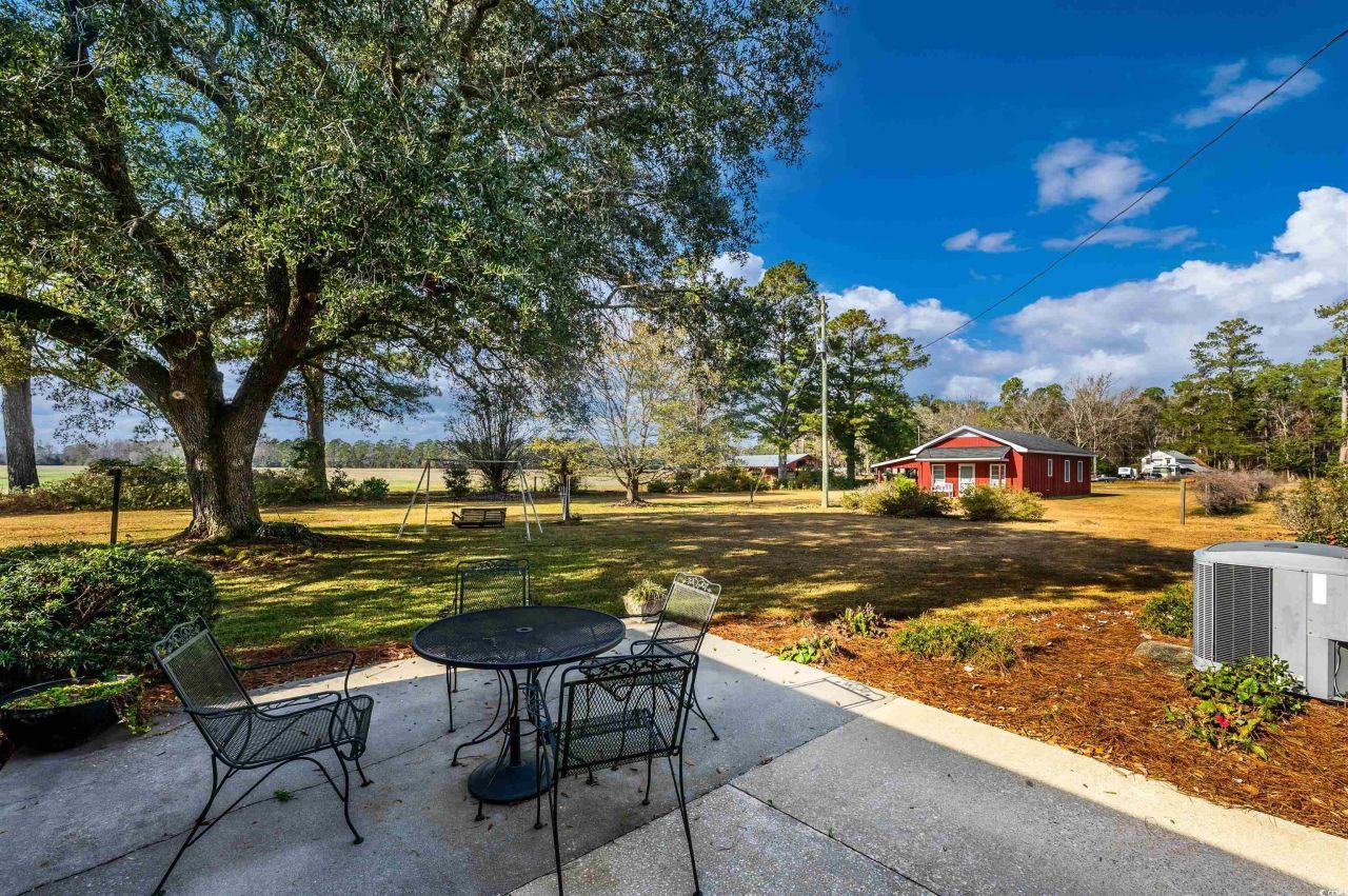 1870 Highway 348 Photo 26