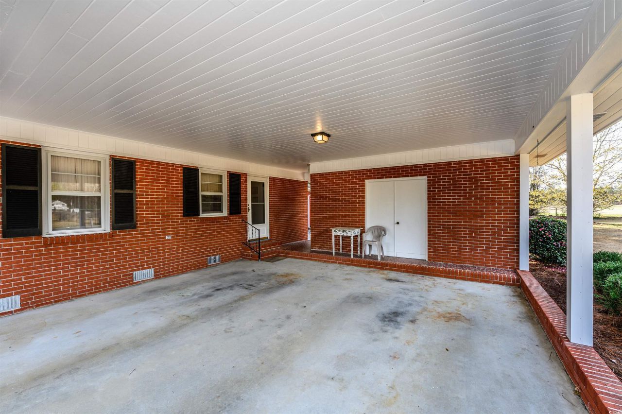 1870 Highway 348 Photo 27