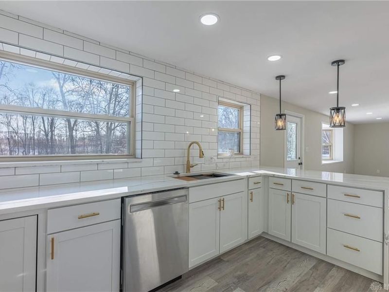 5125 Shiloh Springs Road, Dayton, OH 45426 Photo 13