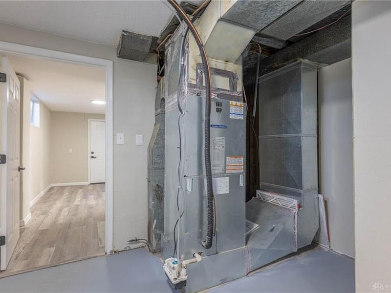 5125 Shiloh Springs Road, Dayton, OH 45426 Photo 36