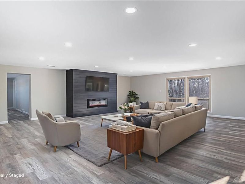 5125 Shiloh Springs Road, Dayton, OH 45426 Photo 7