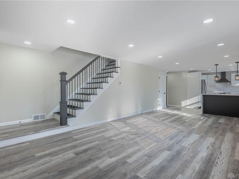 5125 Shiloh Springs Road, Dayton, OH 45426 Photo 8