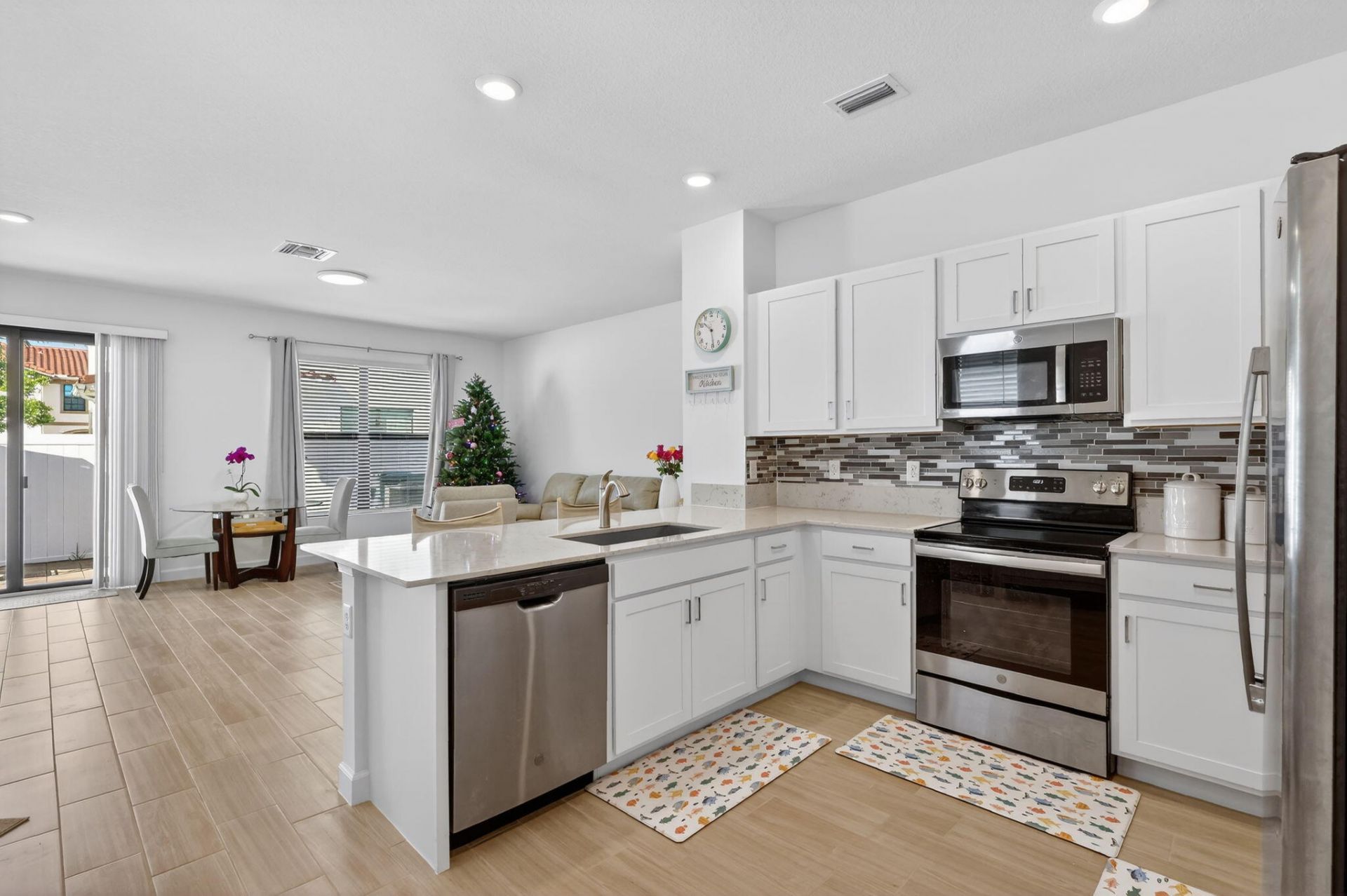 1011 Willow Place, Riviera Beach, FL 33410 Photo