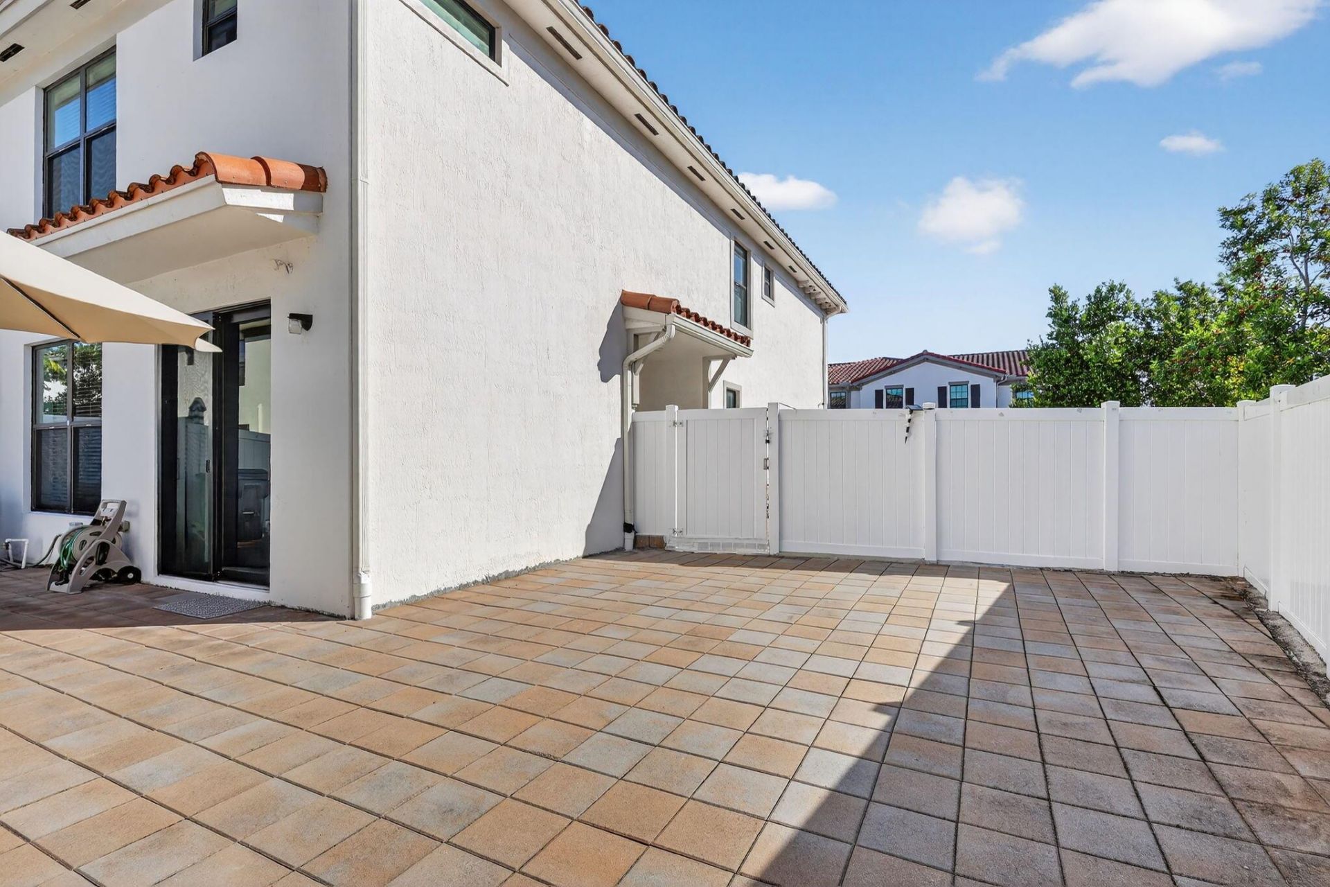 1011 Willow Place, Riviera Beach, FL 33410 Photo