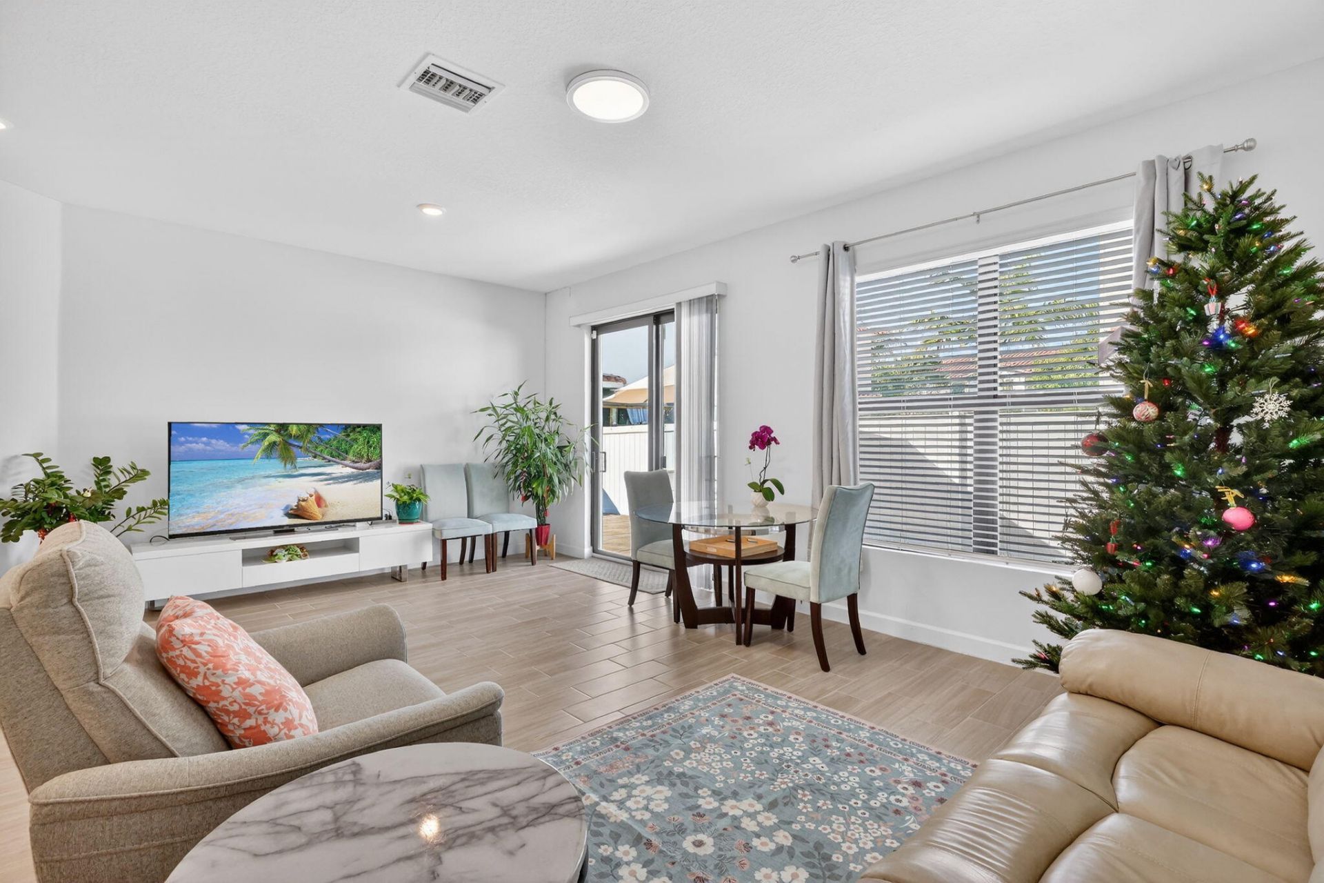 1011 Willow Place, Riviera Beach, FL 33410 Photo