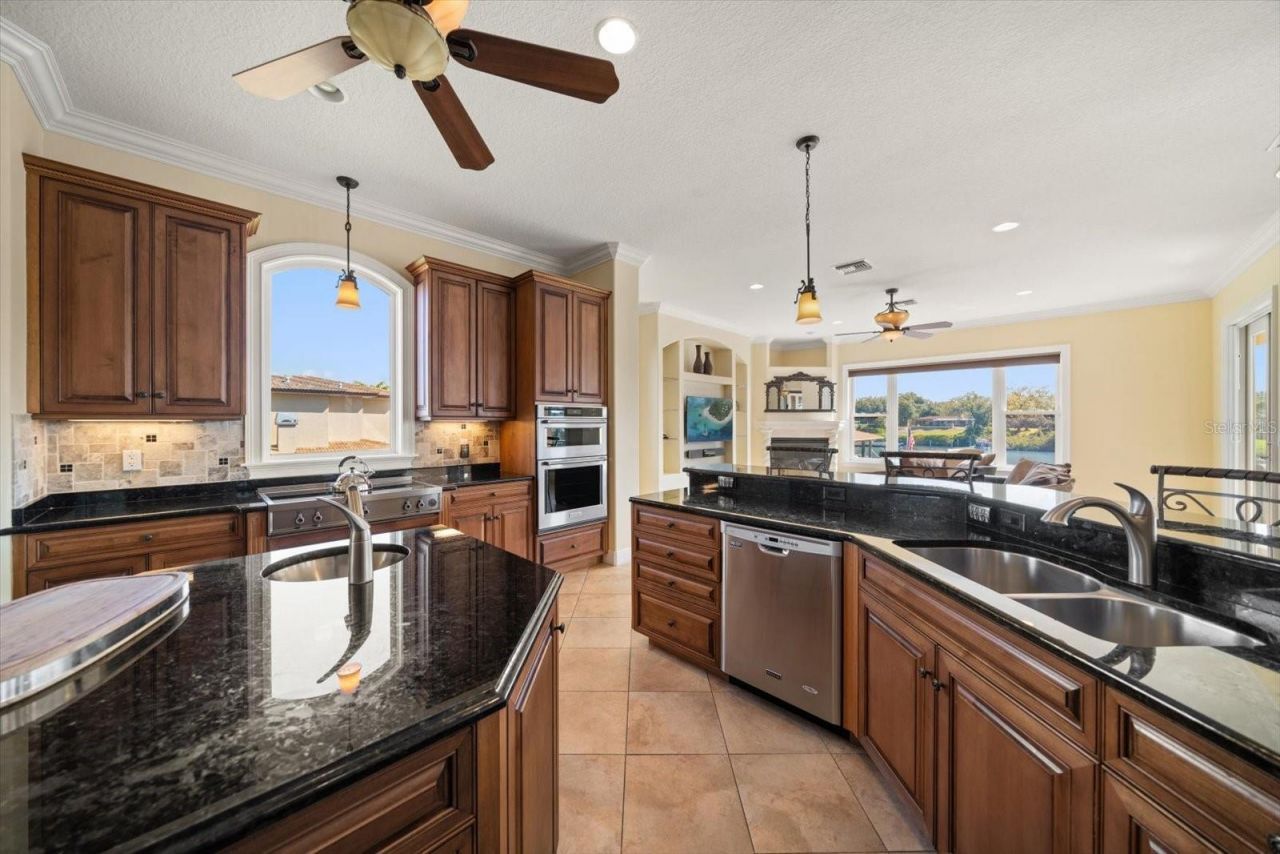 211 Poinciana Lane, Largo, FL 33770 Photo