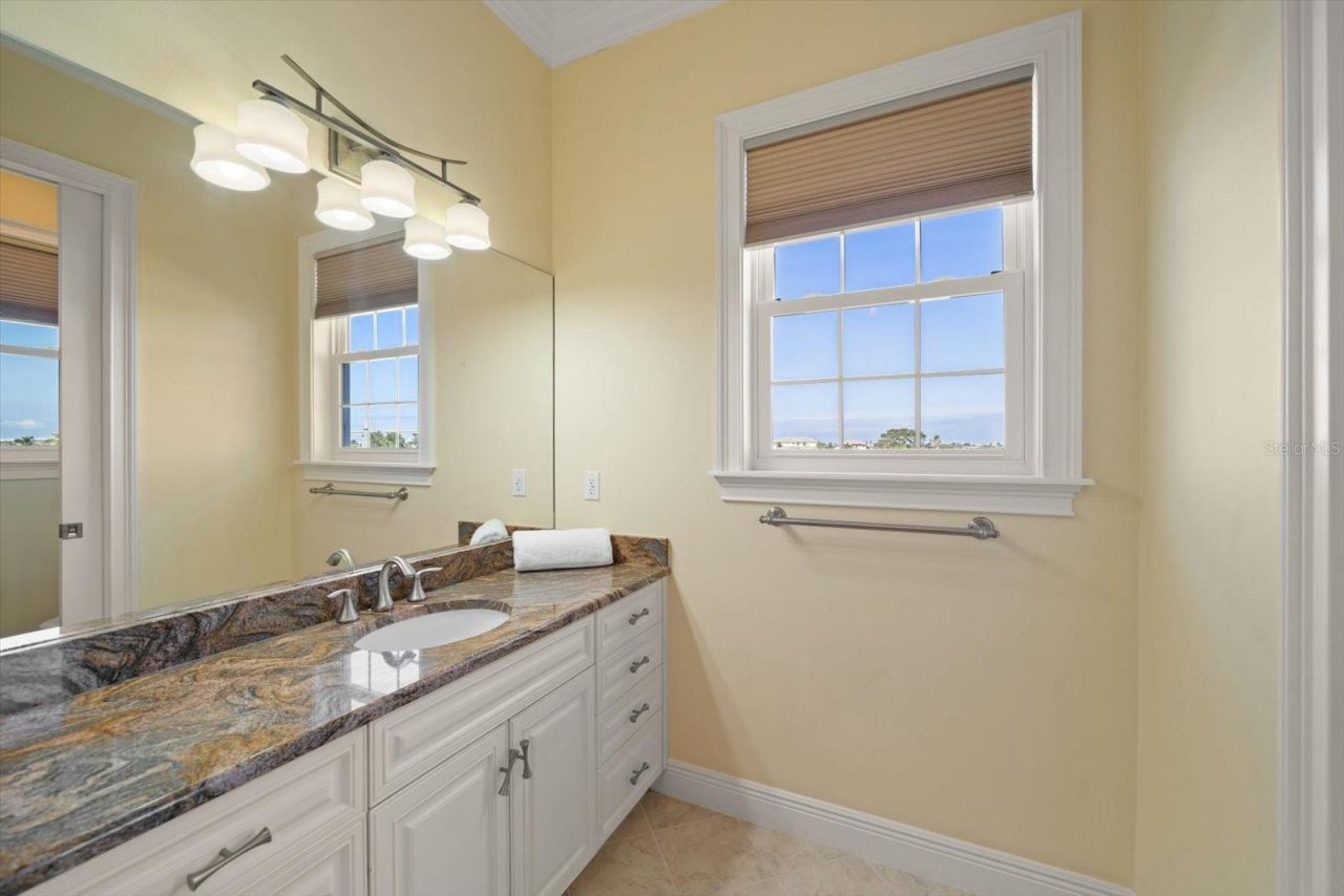 211 Poinciana Lane, Largo, FL 33770 Photo