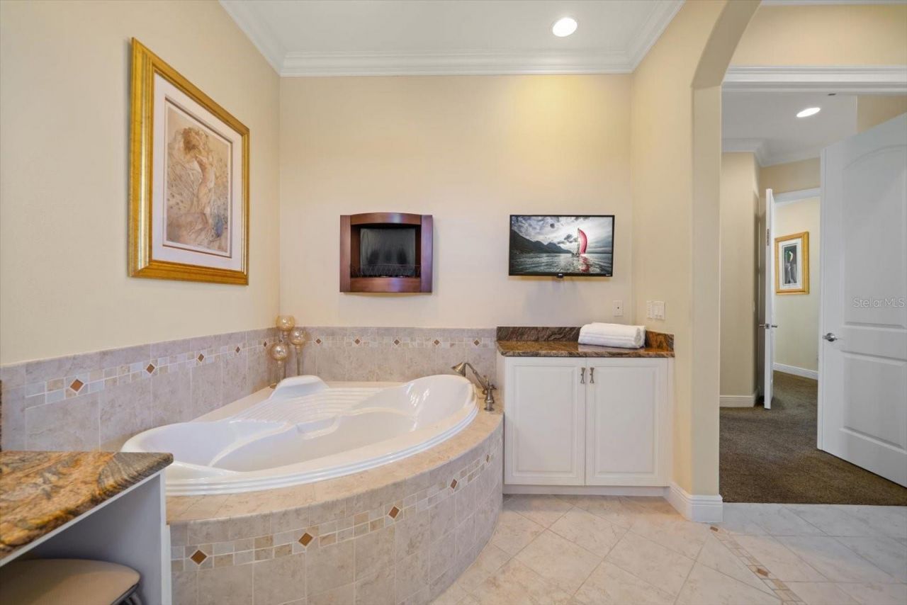 211 Poinciana Lane, Largo, FL 33770 Photo