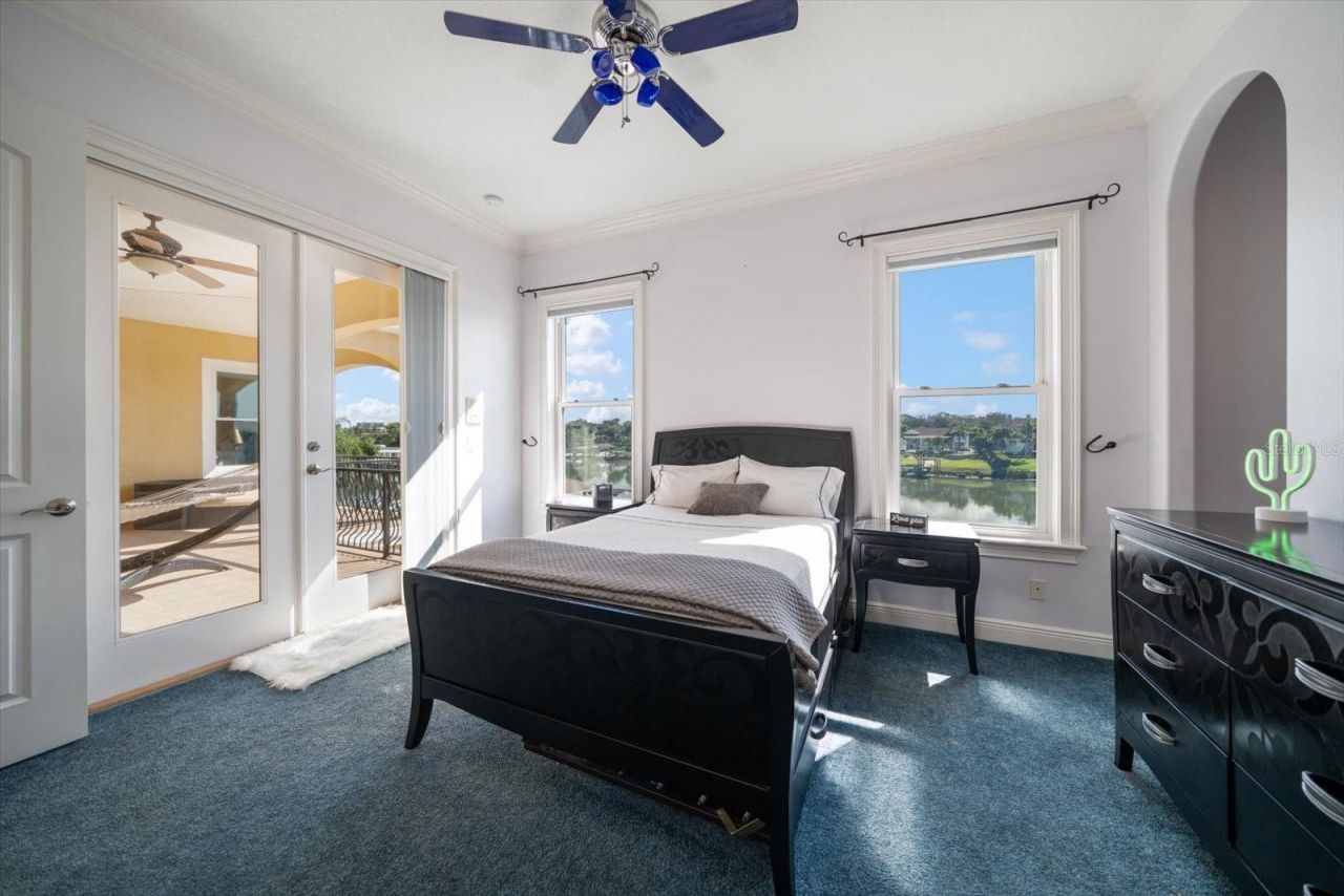 211 Poinciana Lane, Largo, FL 33770 Photo