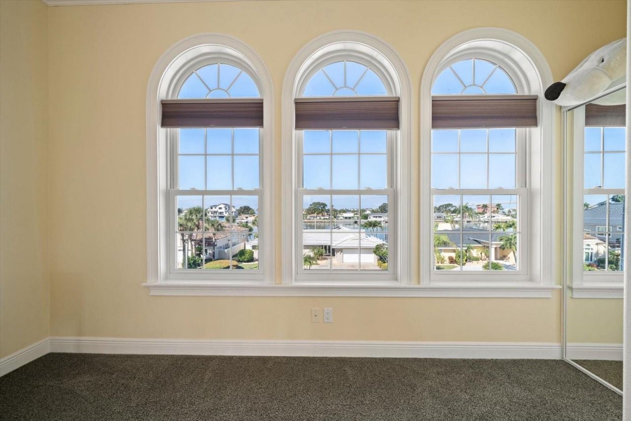 211 Poinciana Lane, Largo, FL 33770 Photo