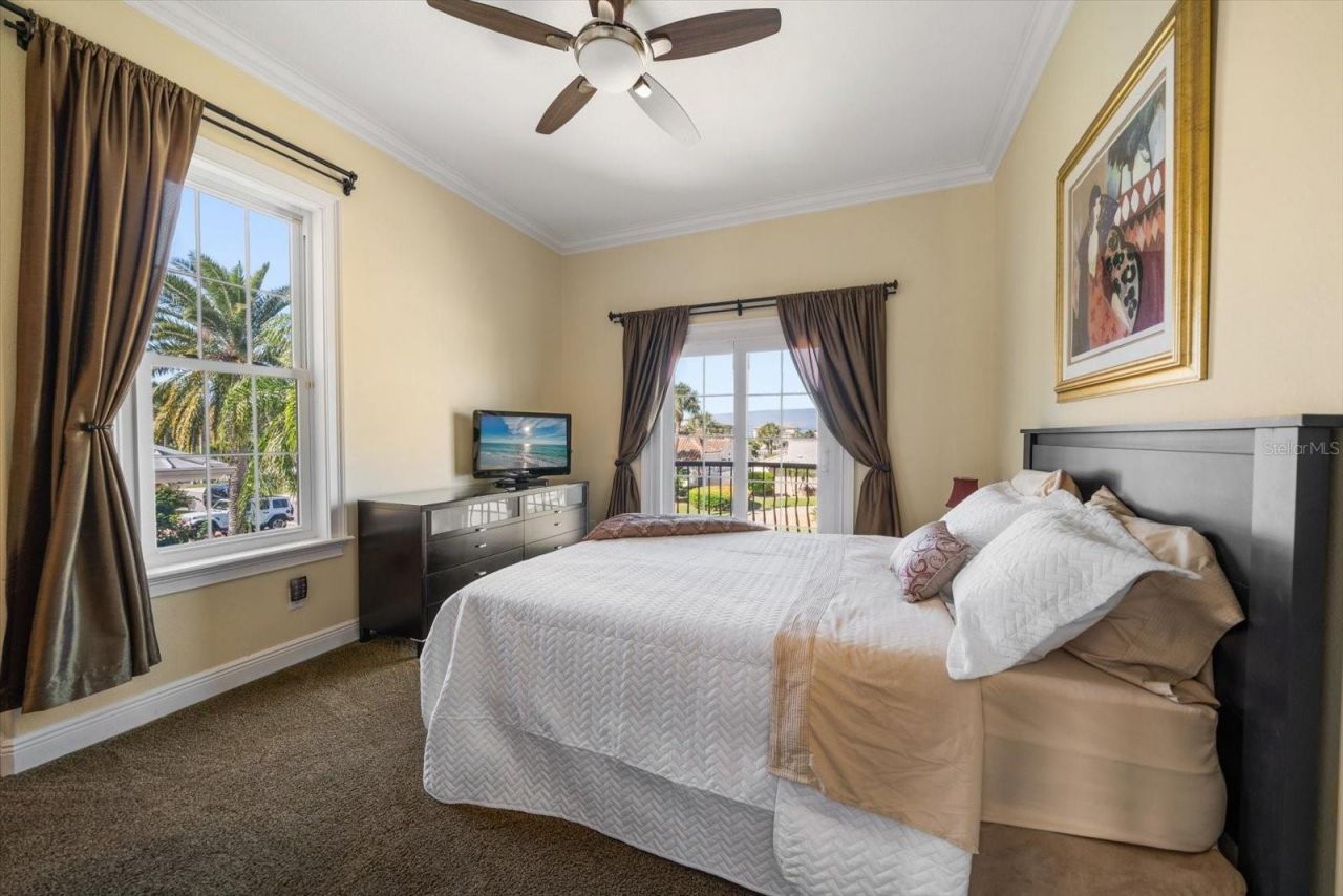 211 Poinciana Lane, Largo, FL 33770 Photo