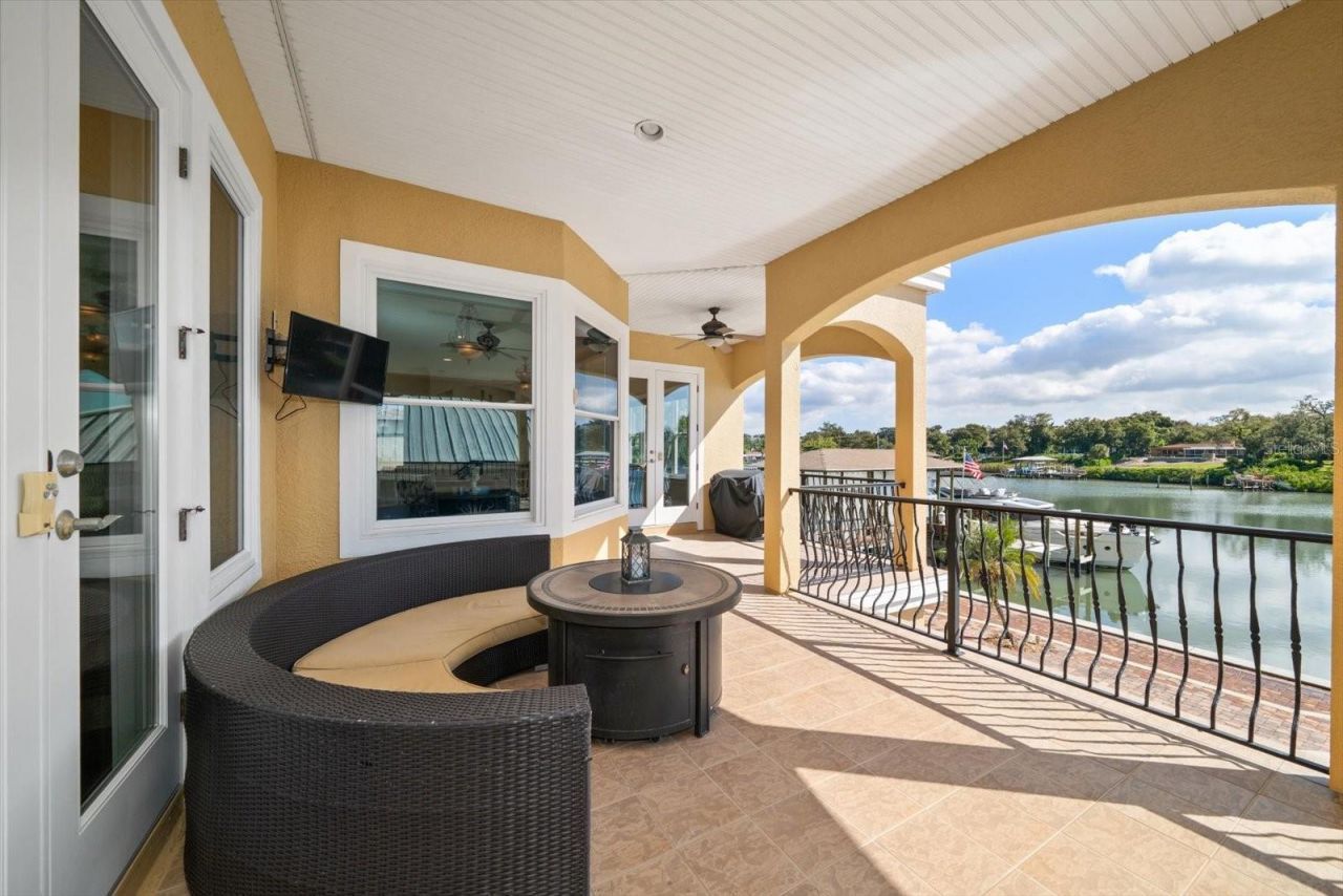 211 Poinciana Lane, Largo, FL 33770 Photo