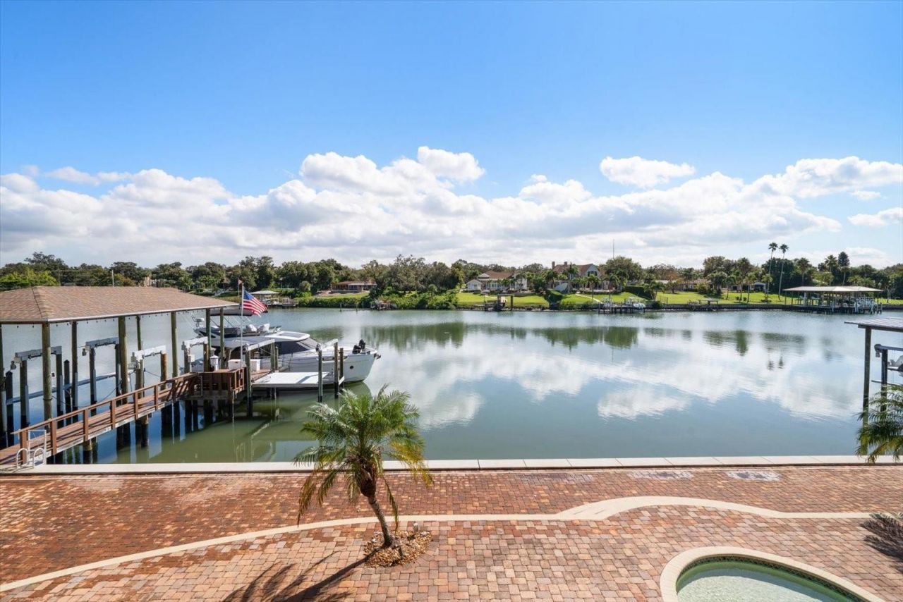 211 Poinciana Lane, Largo, FL 33770 Photo