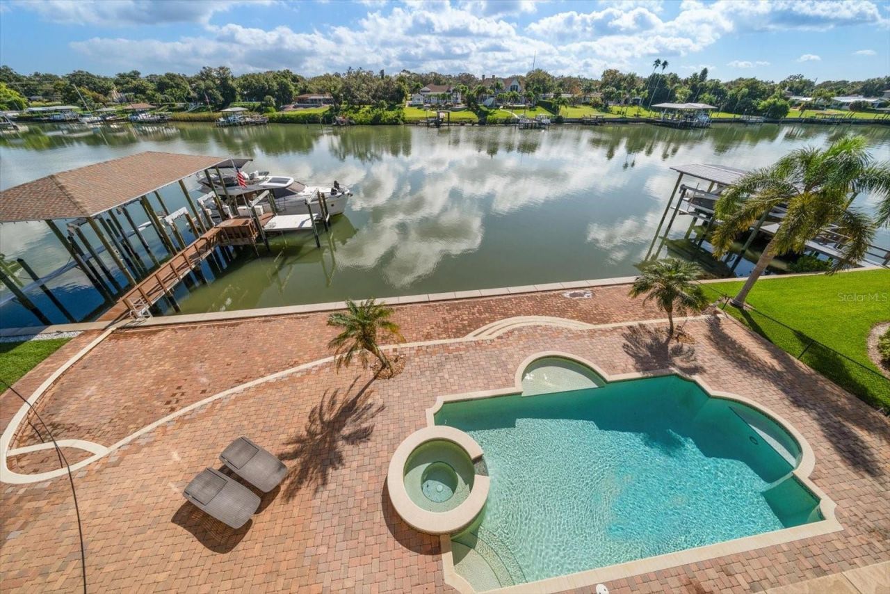 211 Poinciana Lane, Largo, FL 33770 Photo