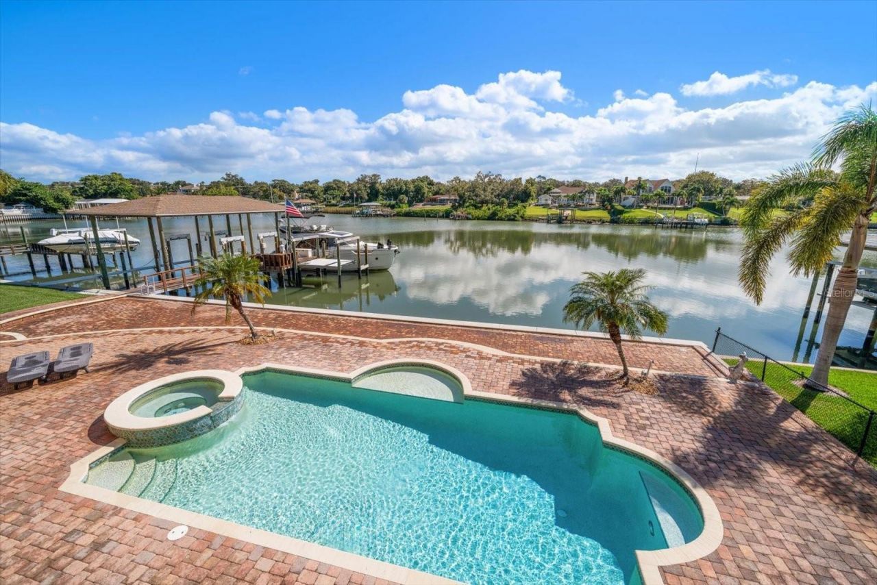 211 Poinciana Lane, Largo, FL 33770 Photo