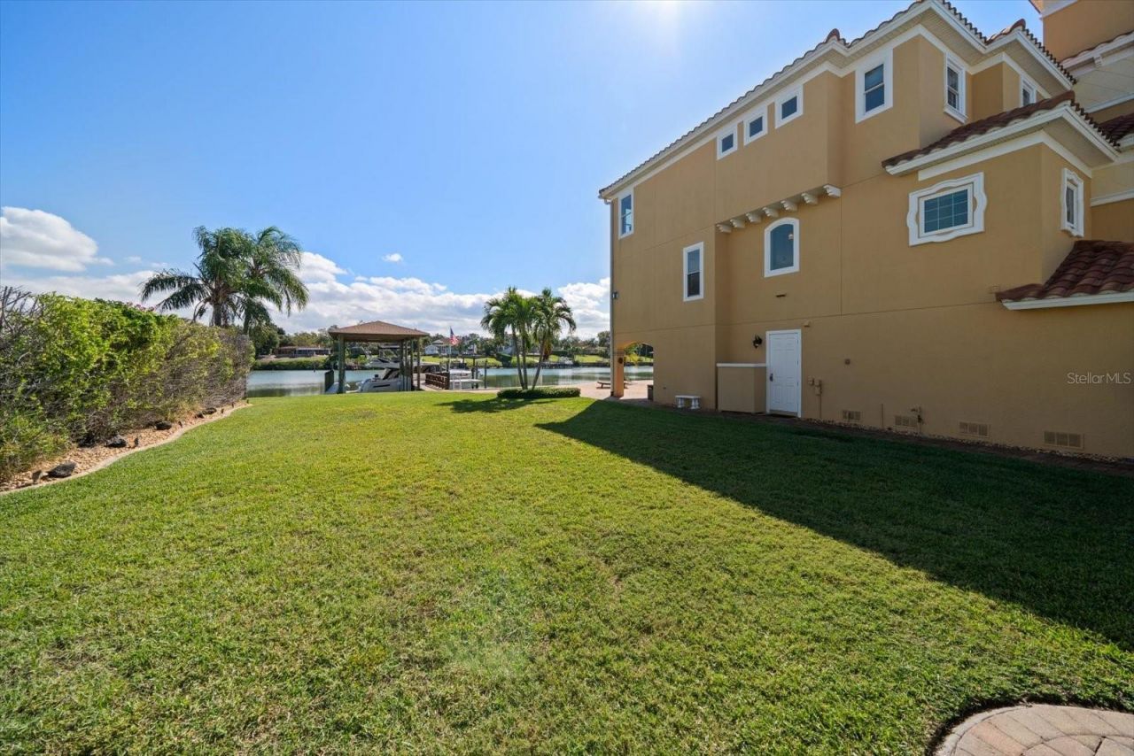 211 Poinciana Lane, Largo, FL 33770 Photo