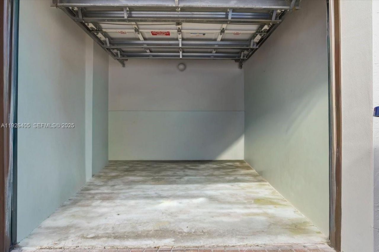 15369 SW 8th Ln, Miami, FL 33194 Photo