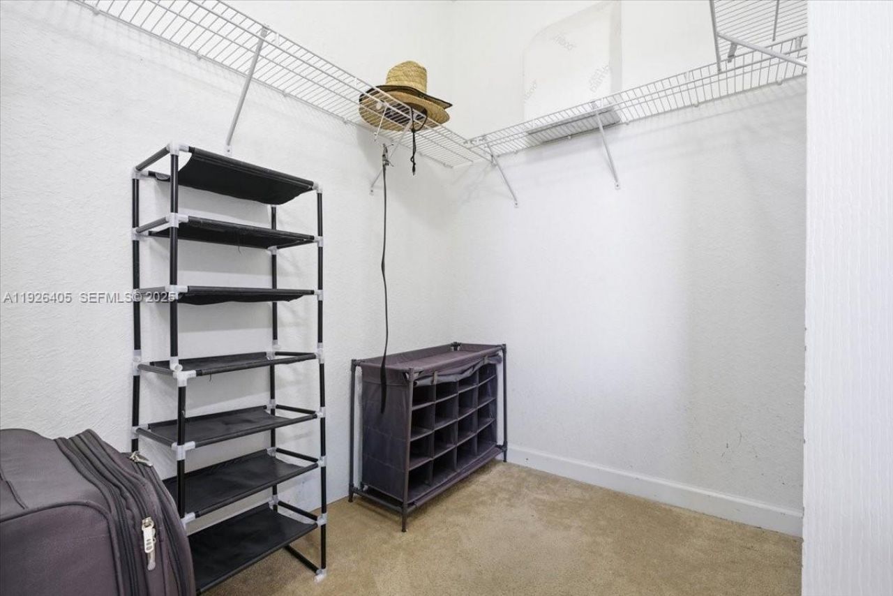 15369 SW 8th Ln, Miami, FL 33194 Photo