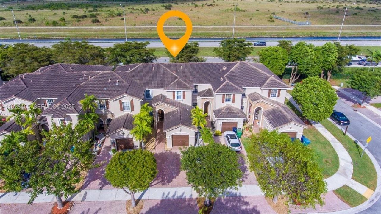 15369 SW 8th Ln, Miami, FL 33194 Photo