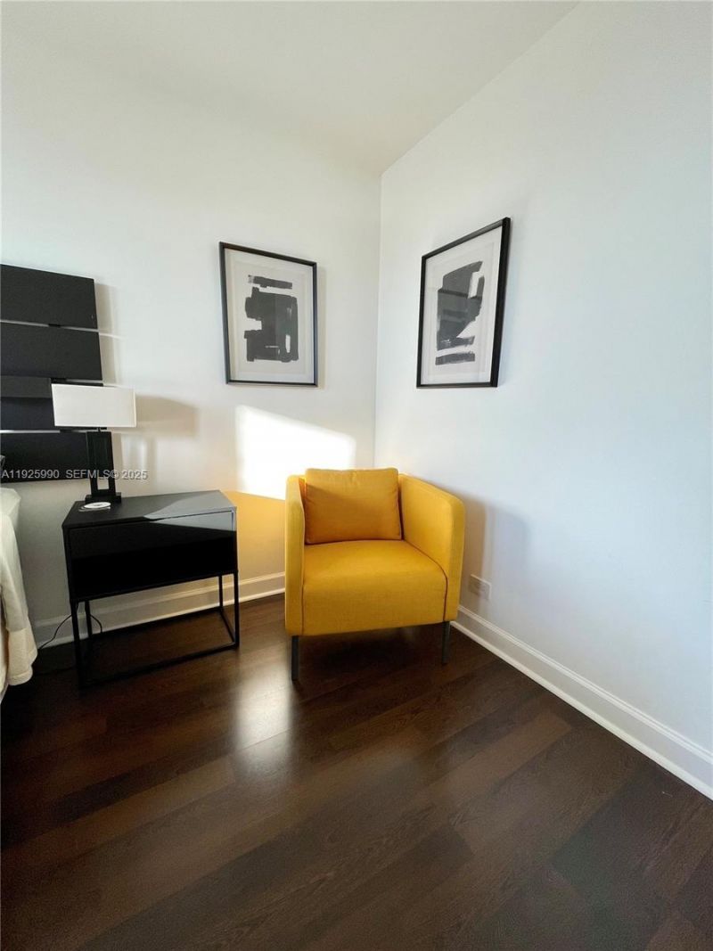 10101 E Bay Harbor Dr, Unit 402, Bay Harbor Islands, FL 33154 Photo