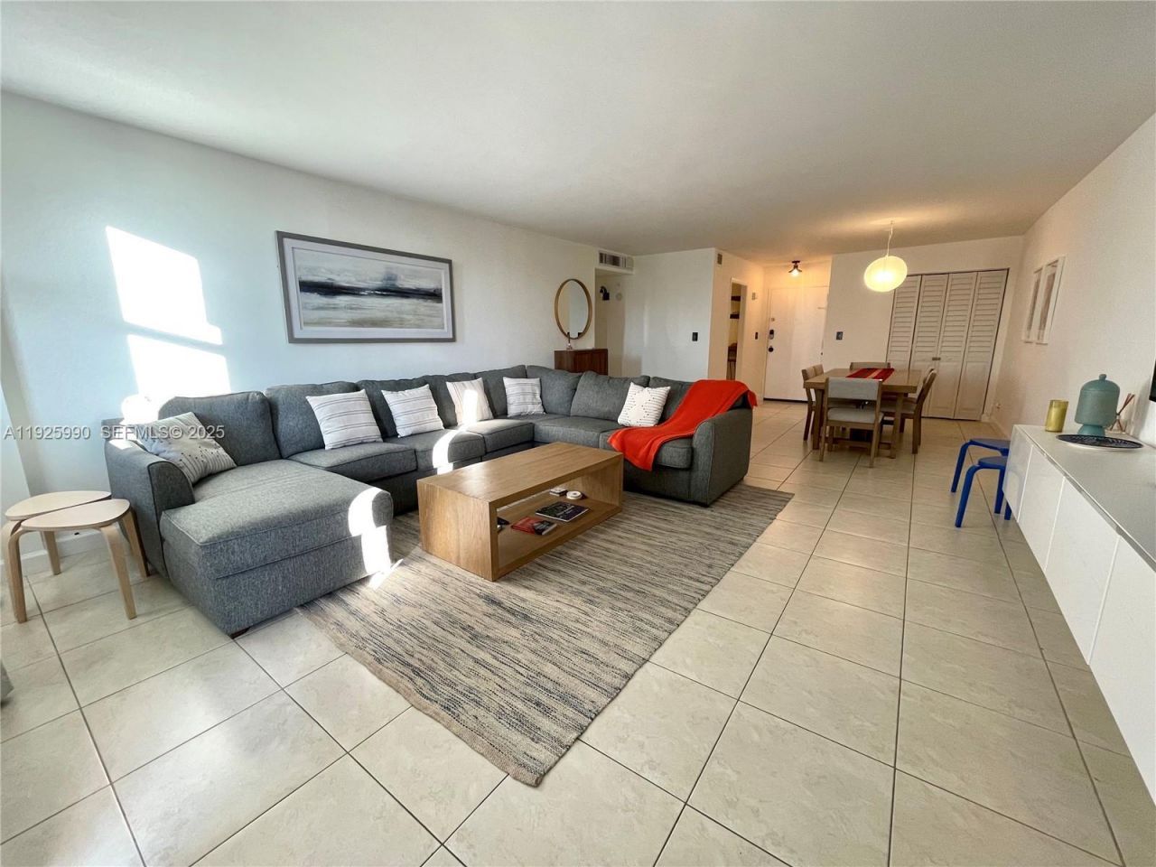 10101 E Bay Harbor Dr, Unit 402, Bay Harbor Islands, FL 33154 Photo