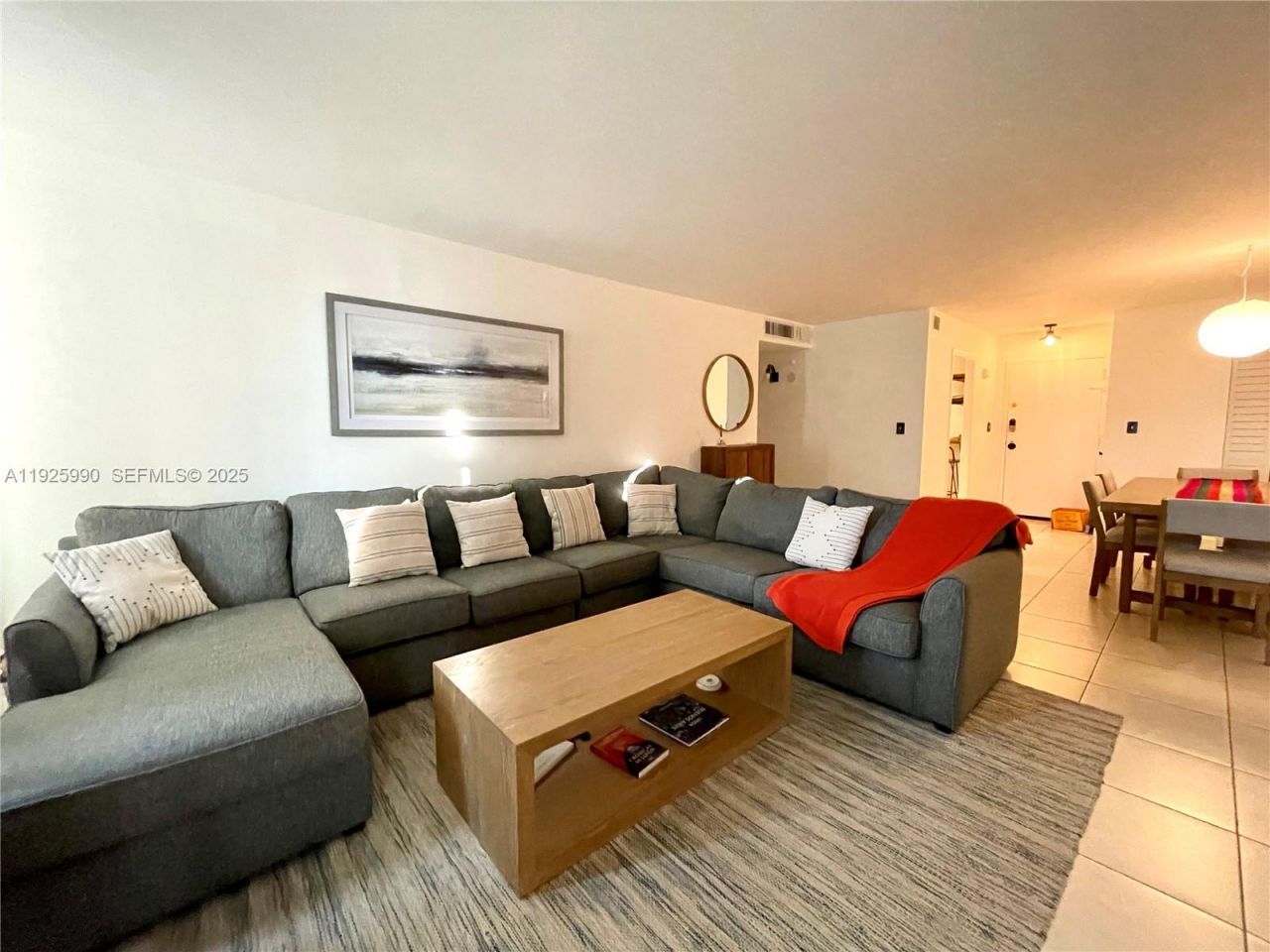 10101 E Bay Harbor Dr, Unit 402, Bay Harbor Islands, FL 33154 Photo