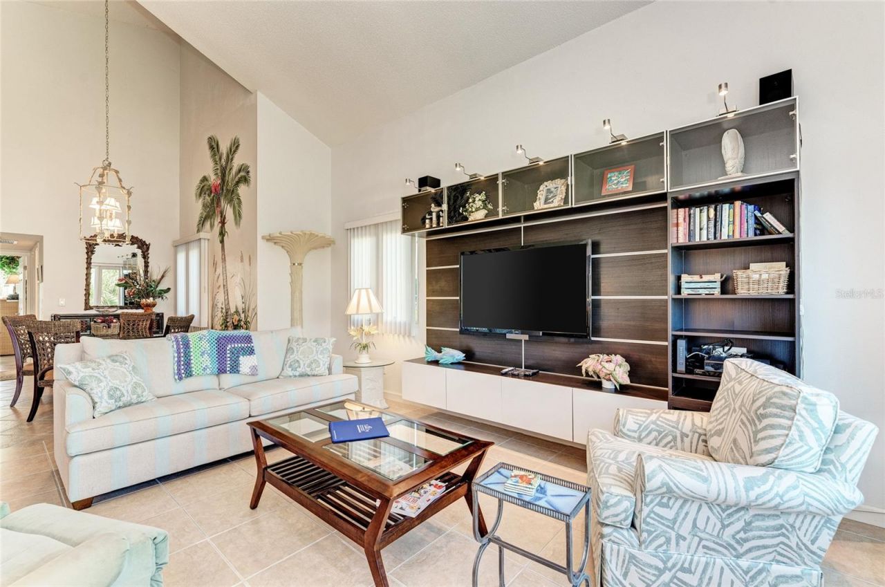 4725 Gulf Of Mexico Drive, Unit 314, Longboat Key, FL 34228 Photo