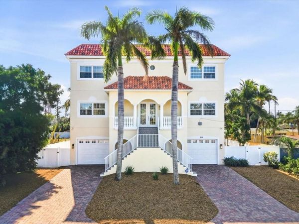 315 40TH AVENUE, ST PETE BEACH, FL 33706