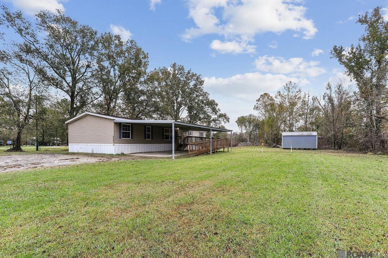 42293 Bayou Narcisse, Gonzales, LA 70737 Main Photo