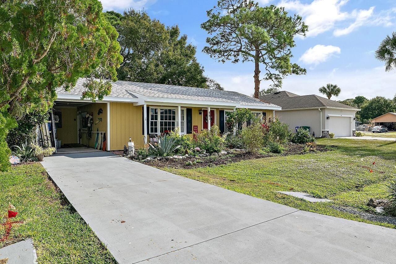 481 Warren Street, Sebastian, FL 32958 Photo