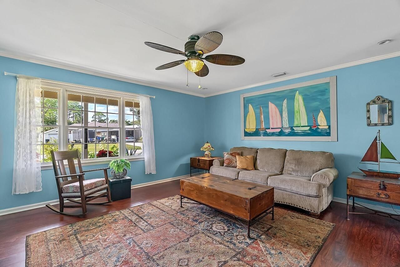 481 Warren Street, Sebastian, FL 32958 Photo