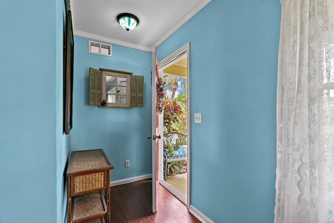 481 Warren Street, Sebastian, FL 32958 Photo