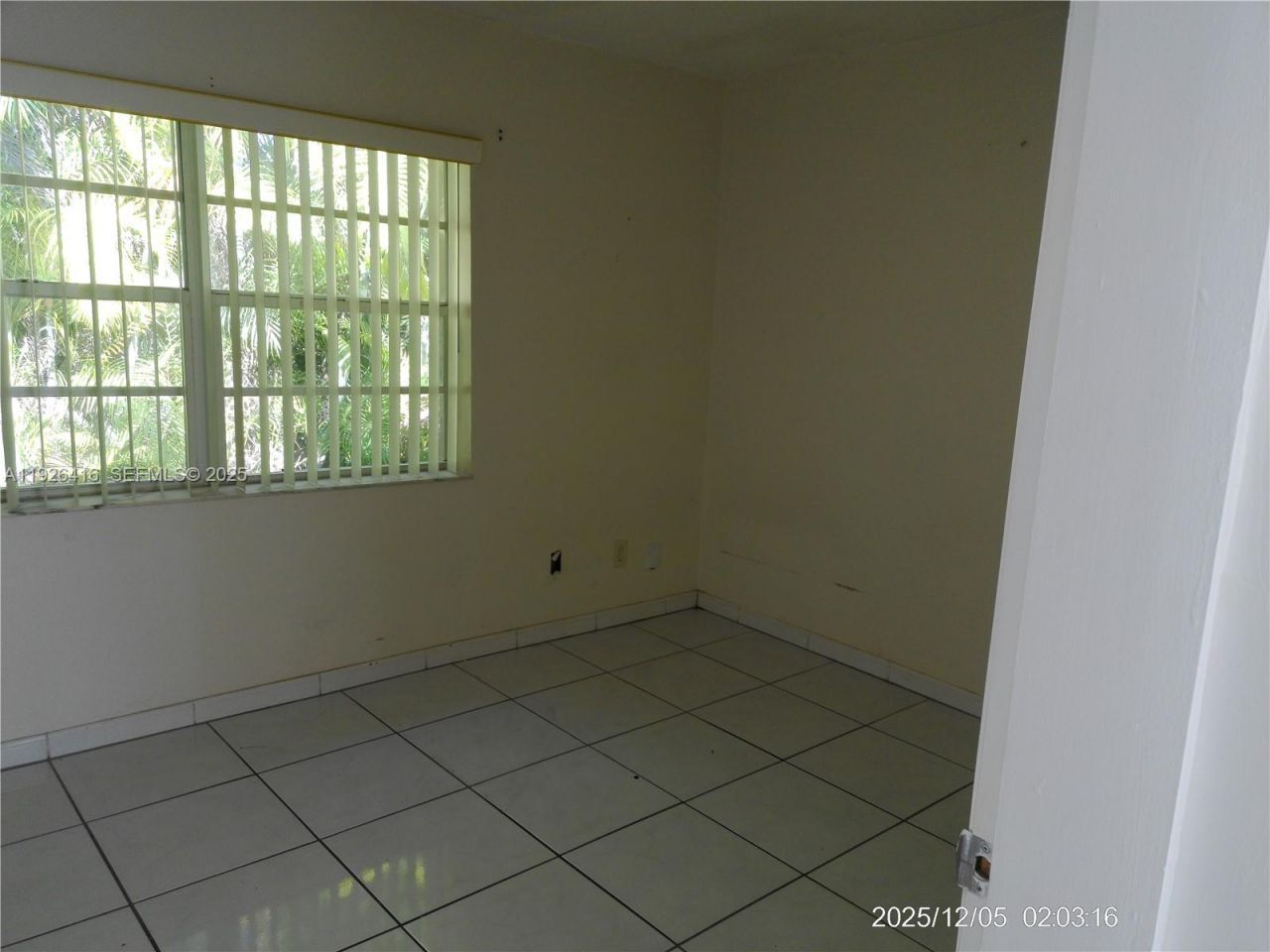 421 NW 32nd Ct, Miami, FL 33125 Photo