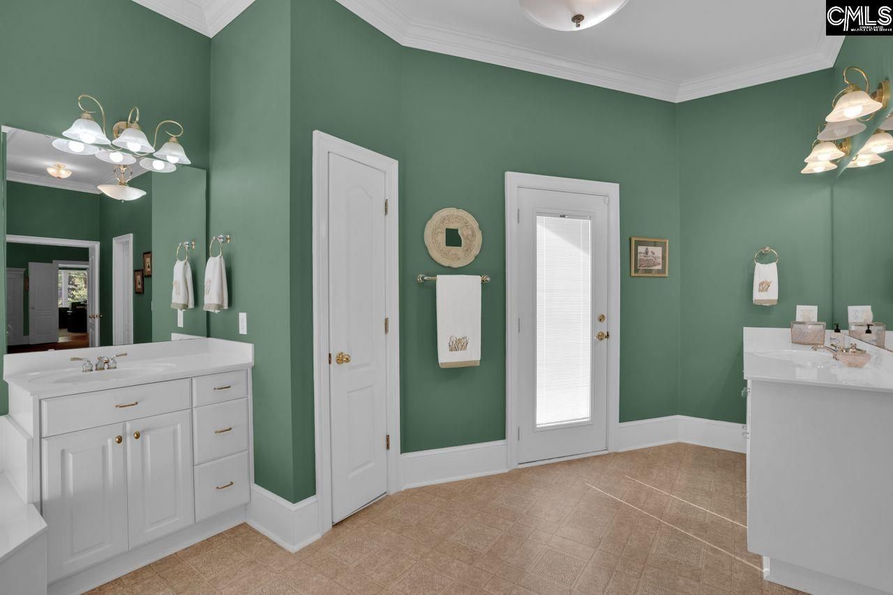 140 Leonard Drive  Photo 27